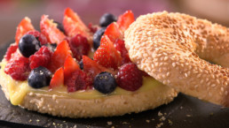 Bagel Fruits Rouges recette Carinne Teyssandier