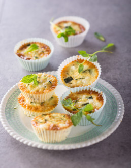 recette Mini-quiches feta courgettes carinne teyssandier