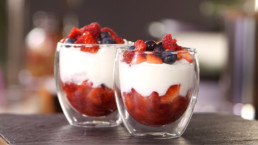 Recette Mousse de fromage blanc aux fraises Carinne Teyssandier