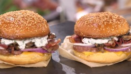 Burger au saucisson - Carinne Teyssandier