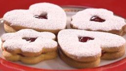 Recette du biscuit coeur d'amour - Carinne Teyssandier